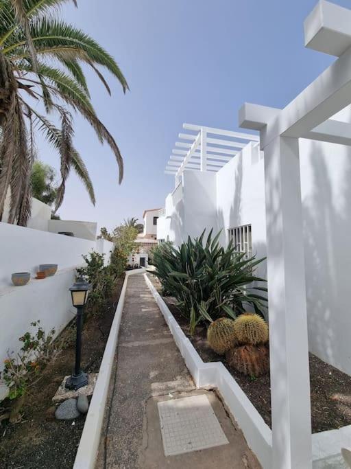 La Casa De Las Palomitas Коралео Екстериор снимка